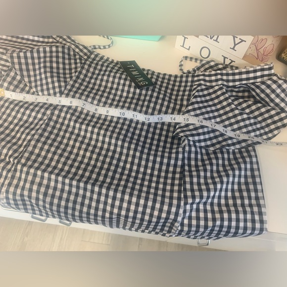 - 5 for $25- NWT Size Large Cold Shoulder Top by TIMING - Picture 13 of 13